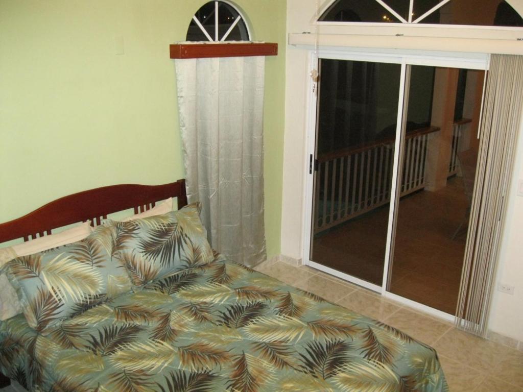 Villa San Juan Belmopan Szoba fotó