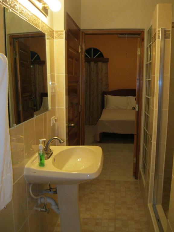 Villa San Juan Belmopan Szoba fotó